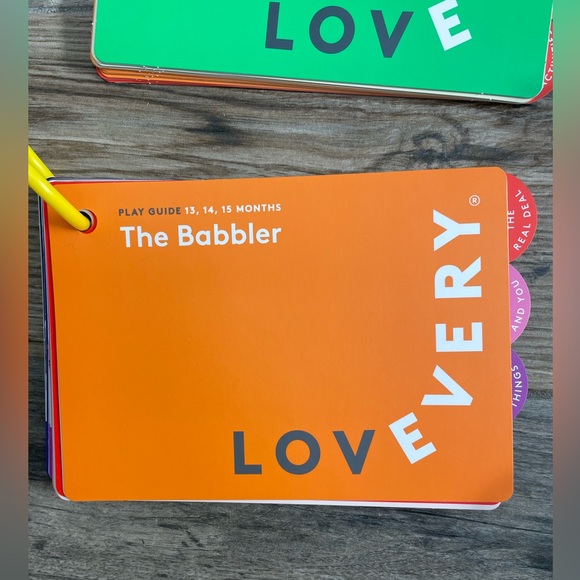 7 Lovevery guides - Picture 3 of 5